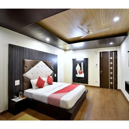 Hotel Dalhousie Grand Banikhet Kültér fotó